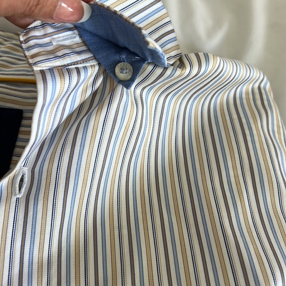 Add to bundle, I’ll send DISCOUNT! 
Robert Talbott CarmelShirt Size M - Picture 9 of 9